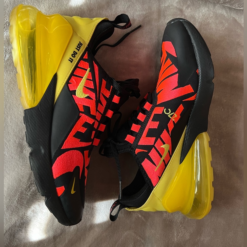 Nike Air Max 270